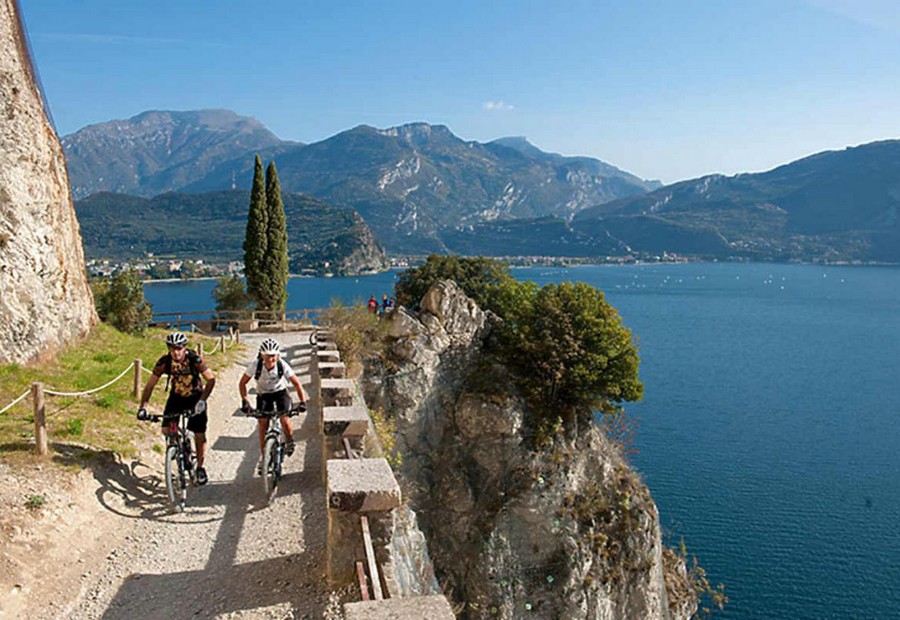Ponale road, Villaggio Azzurro Ledro